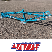 - Cadre 20" 2XL Candy Bleu